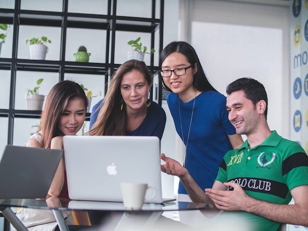 Real-World Examples of AI in Advertising