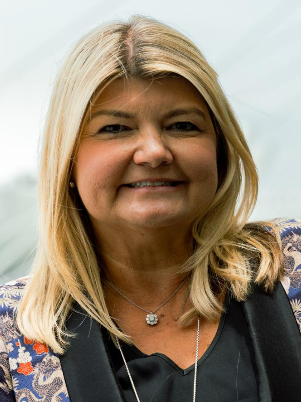 Sandy Carter